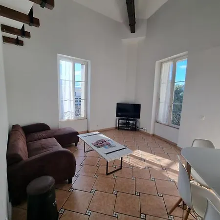 T3 Centre Climatise Apartment Nimes